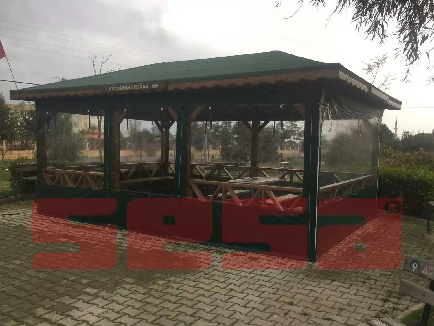 Şeffaf Kapatmalar